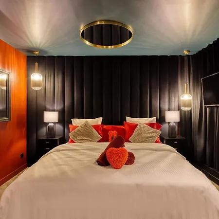 Appartement Appartement Rouge Elegance&Miroirs RER C Choisy-le-Roi