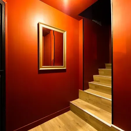 Appartement Appartement Rouge Elegance&Miroirs RER C *